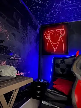 Sophie LS online show from 3, 12, 2025