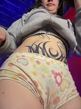 Sophie LS online show from 22, 4, 2026