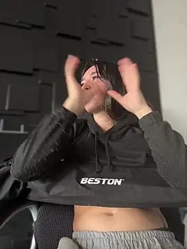 Sophie LS online show from 14, 1, 2026