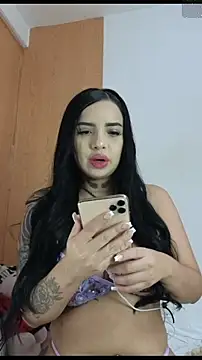 Snapshot of Alissfressa chatting on 7, 6, 2026 Alissfressa online show from 7, 6, 2026