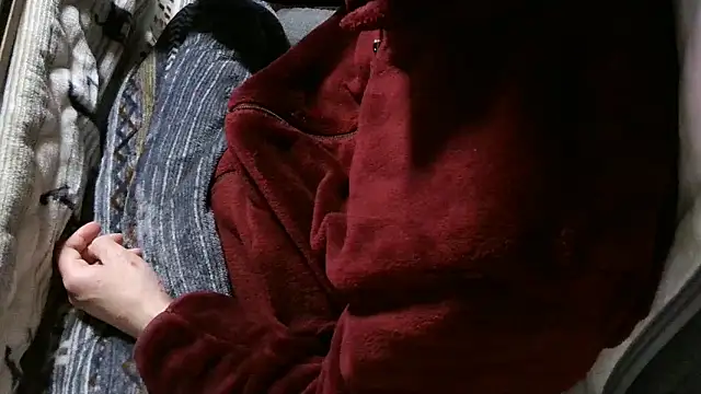 cinnabar red online show from 7, 4, 2026