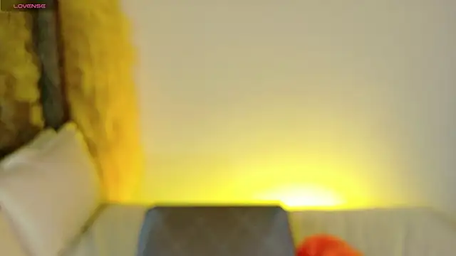 astridjonness online show from 15, 4, 2026