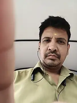 Snapshot of jeeva9242 chatting on 5, 8, 2026 jeeva9242 online show from 5, 8, 2026