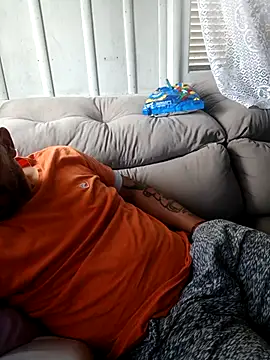 KAZADO LIBERAL online show from 4, 11, 2025