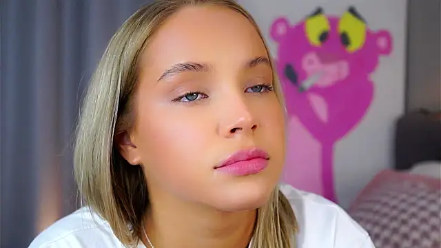 Snapshot of AftonConnett chatting on 13, 11, 2025 AftonConnett online show from 13, 11, 2025