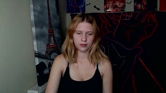 Snapshot of StellaCRL chatting on 19, 10, 2025 StellaCRL online show from 19, 10, 2025