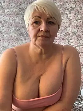 Laura Millf online show from 15, 2, 2025