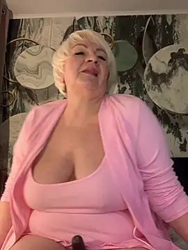 Laura Millf online show from 16, 3, 2026