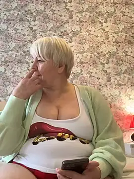 Laura Millf online show from 9, 2, 2025