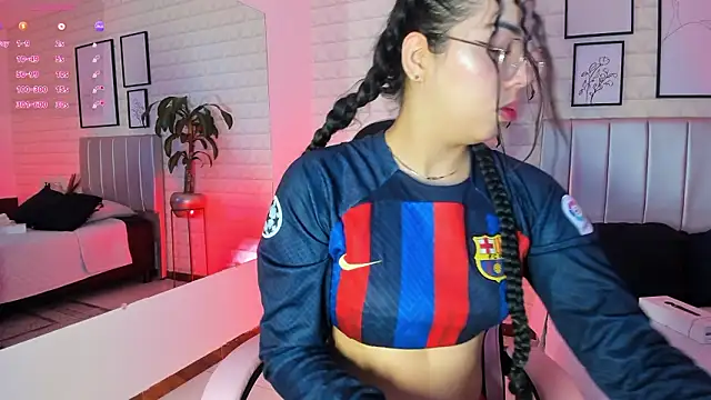 Lizzie-Evans online show from 13, 2, 2026