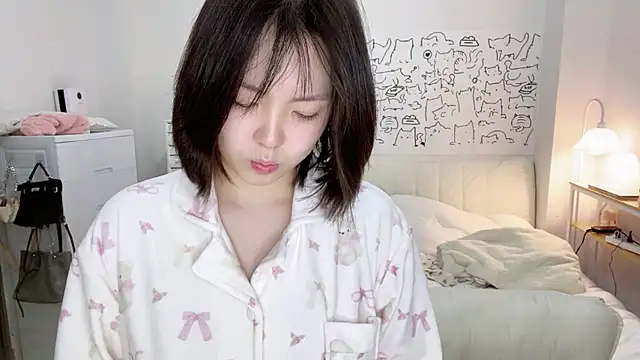 Supassra Sp online show from 2, 1, 2025