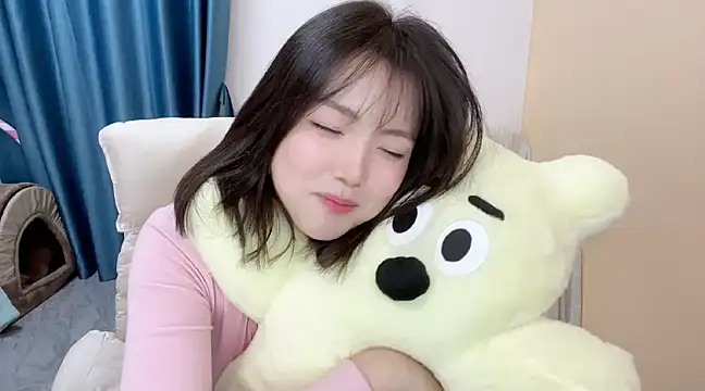 Supassra Sp online show from 18, 2, 2025