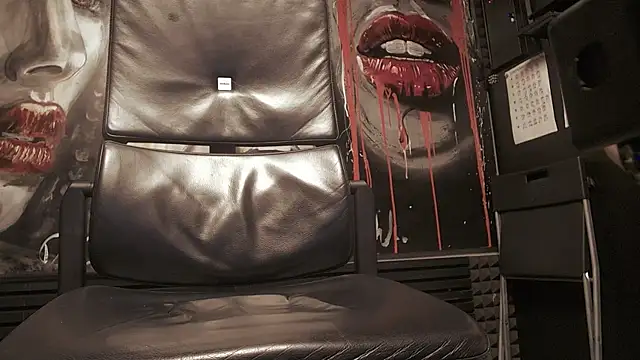 dani4334 online show from 1, 12, 2025