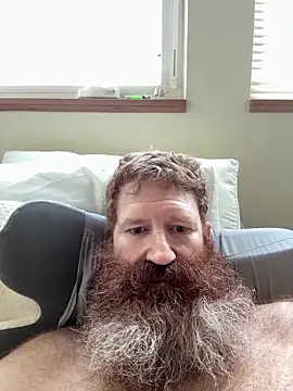 Snapshot of Redfurr69 chatting on 20, 9, 2025 Redfurr69 online show from 20, 9, 2025