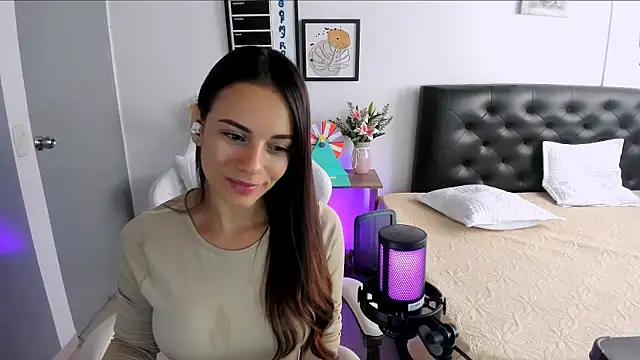 Sara lopez 28 online show from 7, 2, 2026