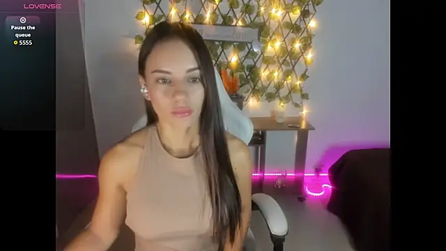 Sara lopez 28 online show from 28, 9, 2025