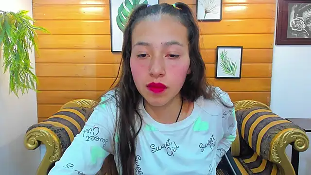 Valeria roussi online show from 28, 12, 2024