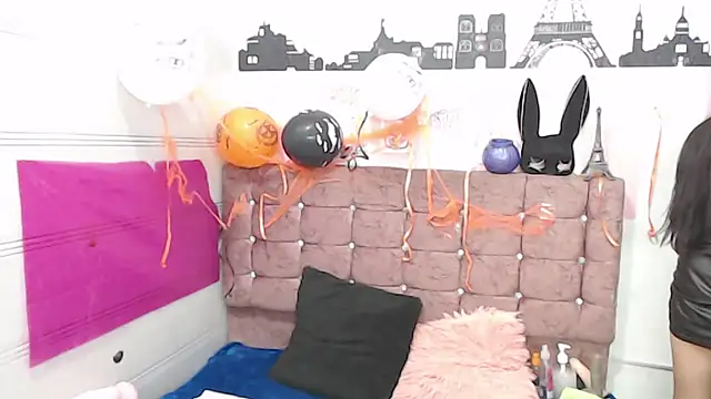 sara caplerx online show from 18, 10, 2025