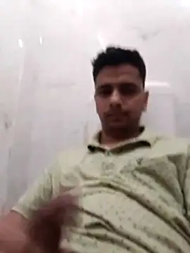 Snapshot of itachigunn chatting on 5, 3, 2026 itachigunn online show from 5, 3, 2026