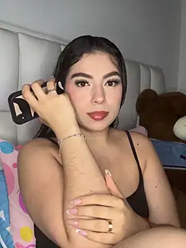 IsabellaAnngel online show from 6, 4, 2026