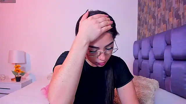 IsabellaAnngel online show from 28, 2, 2025