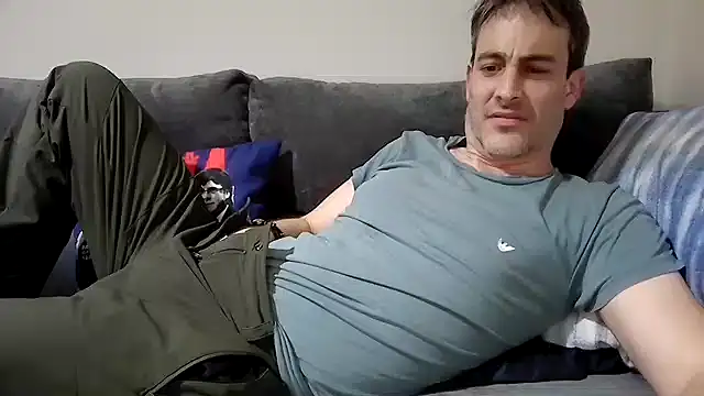 Snapshot of basquehotboy chatting on 11, 2, 2025 basquehotboy online show from 11, 2, 2025