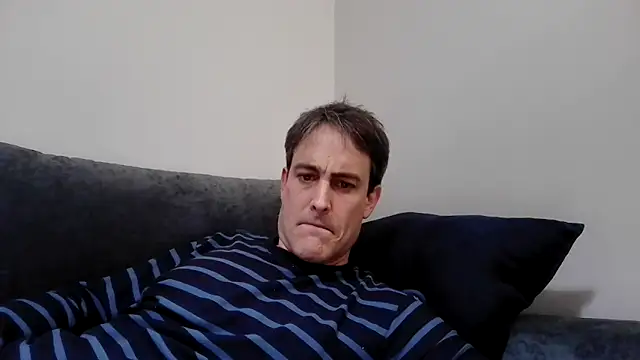 Snapshot of basquehotboy chatting on 6, 12, 2024 basquehotboy online show from 6, 12, 2024