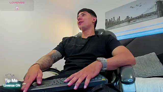 Damian23   online show from 15, 2, 2026