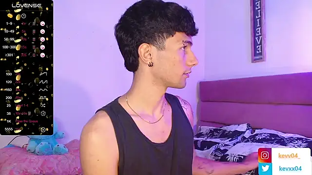 Snapshot of Alexx_tc chatting on 17, 10, 2025 Alexx tc online show from 17, 10, 2025