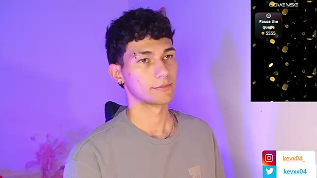 Snapshot of Alexx_tc chatting on 3, 11, 2025 Alexx tc online show from 3, 11, 2025