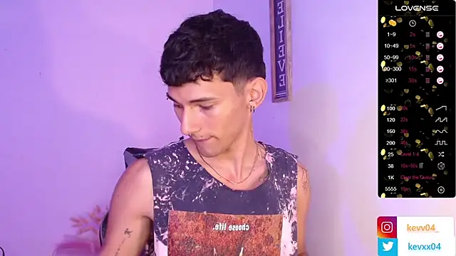 Snapshot of Alexx_tc chatting on 29, 10, 2025 Alexx tc online show from 29, 10, 2025