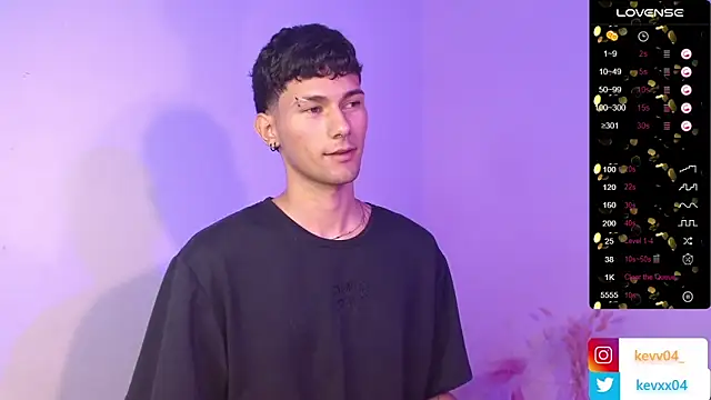 Snapshot of Alexx_tc chatting on 24, 10, 2025 Alexx tc online show from 24, 10, 2025