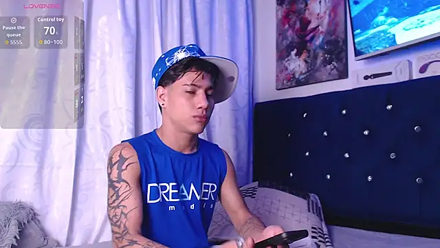 Sexys Boys Hot1 online show from 3, 12, 2025