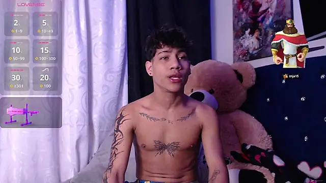 Snapshot of Sexys_Boys_Hot1 chatting on 12, 11, 2025 Sexys Boys Hot1 online show from 12, 11, 2025