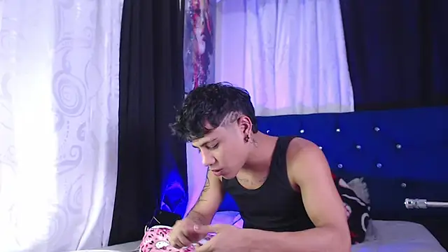 Sexys Boys Hot1 online show from 22, 2, 2026