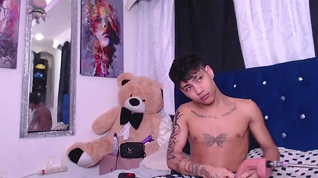 Sexys Boys Hot1 online show from 28, 9, 2025