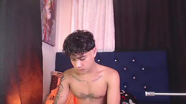 Sexys Boys Hot1 online show from 11, 2, 2026