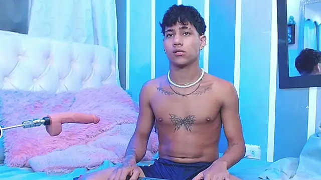 Sexys Boys Hot1 online show from 15, 1, 2025