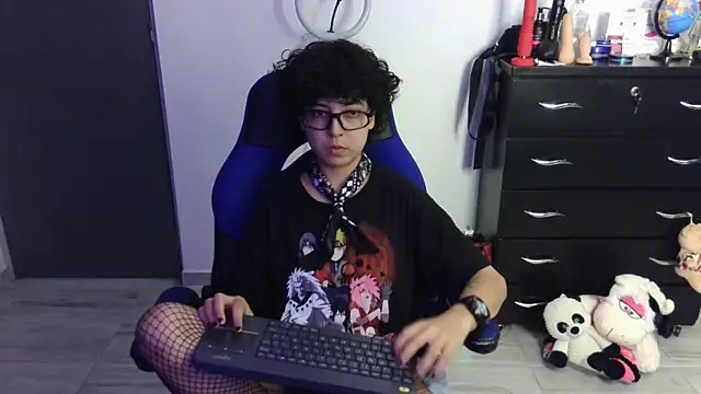 thomascooper7 online show from 10, 4, 2026