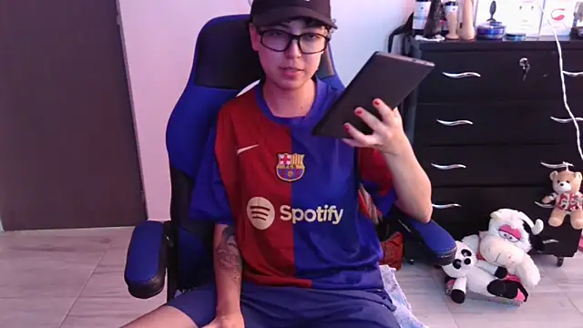 thomascooper7 online show from 25, 11, 2025