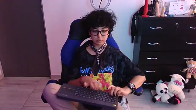 thomascooper7 online show from 20, 3, 2026