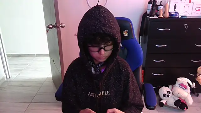 thomascooper7 online show from 10, 2, 2026