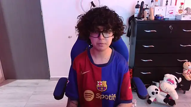 thomascooper7 online show from 2, 11, 2025