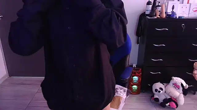 thomascooper7 online show from 14, 2, 2026