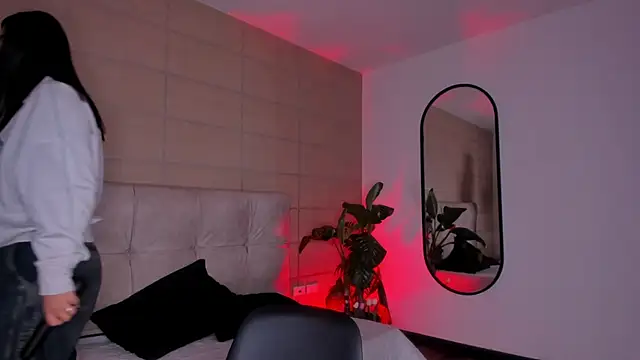 Christine Laam online show from 10, 2, 2026