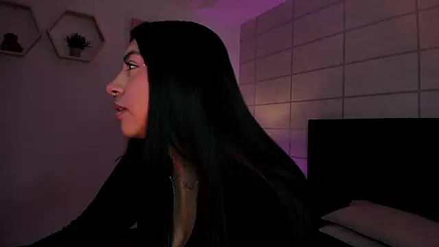 Christine Laam online show from 23, 2, 2026