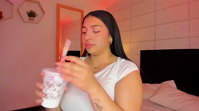 Christine Laam online show from 16, 1, 2026