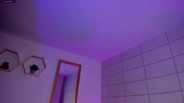 Christine Laam online show from 14, 4, 2026