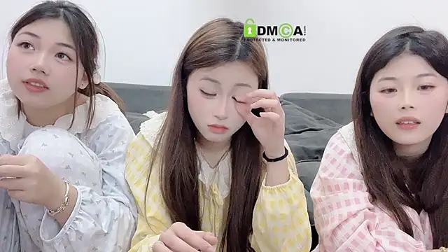 Snapshot of MM_YY_SS chatting on 8, 3, 2025 MM YY SS online show from 8, 3, 2025