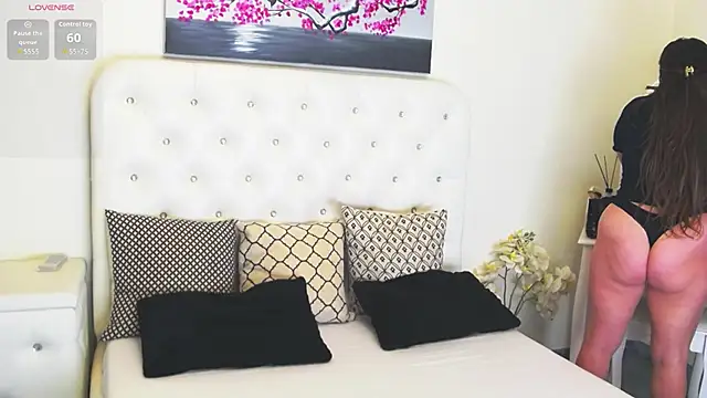 Ysabell01 online show from 25, 10, 2025